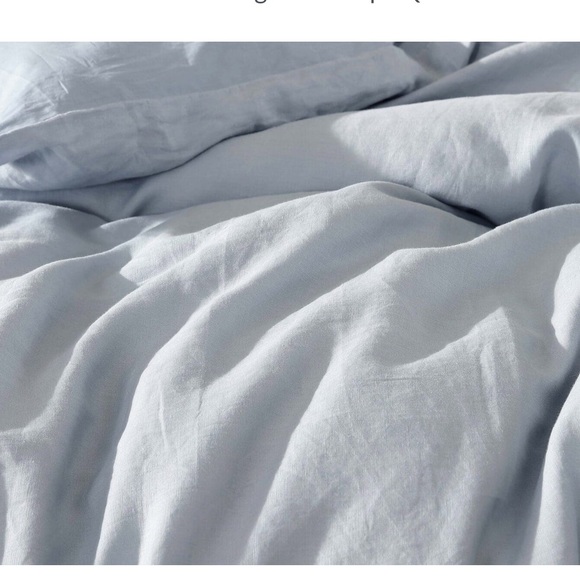 Hallmart Collectibles 100% Linen Comforter Set in heather gray. Twin size. New. - Picture 2 of 5